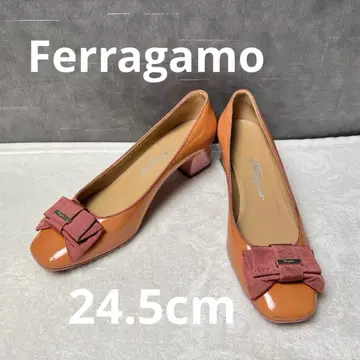 Ferragamo 라운드토 펌프스 오렌지 와이드 힐 리본 포함