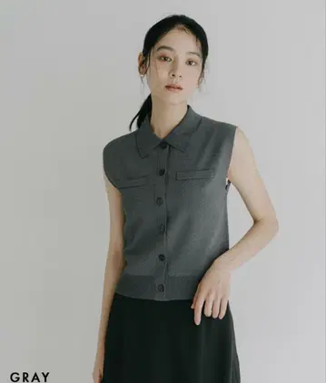 베이스먼트 온라인 카라 부착 슬리브리스 니트