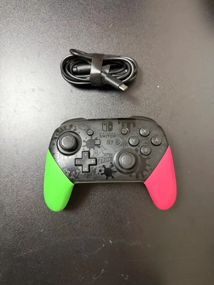 NINTENDO | 닌텐도 Nintendo Switch Pro Controller Splatoon Edition #닌텐도스위치,#닌텐도 프로콘,#스플래툰3프로콘,#젤다프로콘 on Bunjang Global Site.