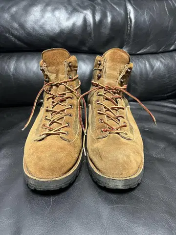대너 DANNER 대너라이트2 스웨이드 부츠 블랙택 아미