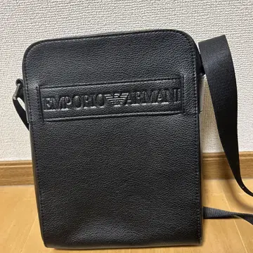 EMPORIO ARMANI 블랙 숄더백
