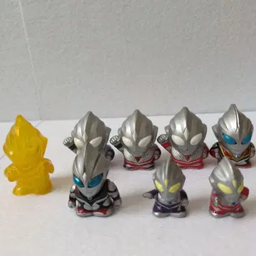 울트라맨 티가 소프트 비닐 손가락 인형 8개 세트