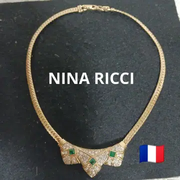 NINA RICCI 스톤 부착 목걸이