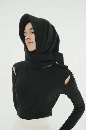 CLANE LAYERED SHOULDER CUT TOPS