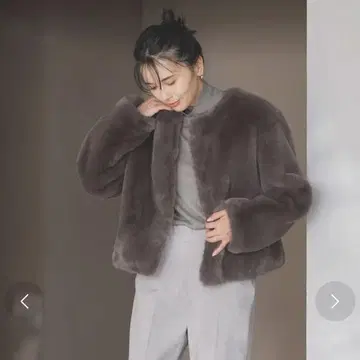 [ 새상품 ] UNIFILO 에코 퍼 크롭 자켓 M 모카 앙피로