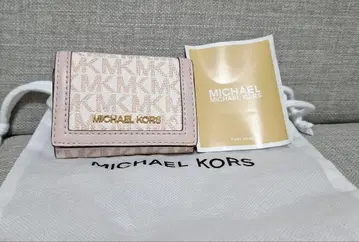새상품 [일본 한정판] MICHEAL KORS 3단 접이식 지갑
