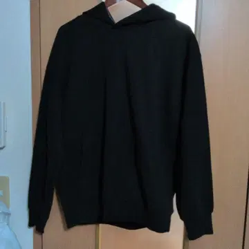 UNIQLO 블랙 후드티 M 사이즈