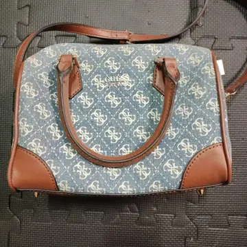 GUESS 백