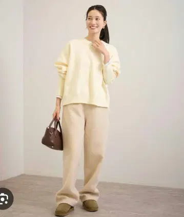 PROTAGONISTA 프레임워크 별주 보아 팬츠