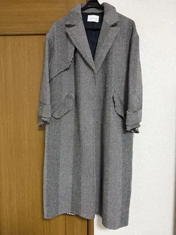 ADAM ET ROPE 헤링본 무늬 롱 코트 블랙 계열
