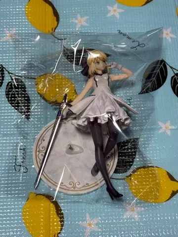 리코르누 세이버/아르토리아 펜드라곤[릴리] PVC