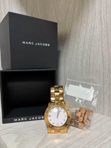 여성용 손목시계 36mm #MARC JACOBS