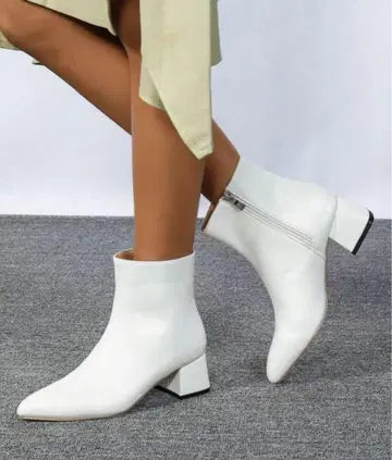 [ 새상품 ] 24.5cm 스틸레토 부티 숏부츠 사이드지퍼