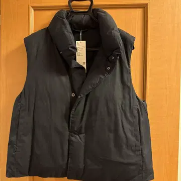 퍼프테크 논퀼트 베스트 UNIQLO U 블랙 L 사이즈
