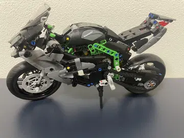 LEGO 42170
