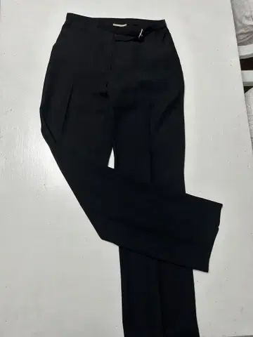 EMPORIO ARMANI 블랙 슬랙스