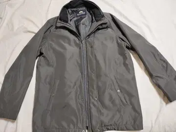 BRITISH KHAKI 브리티시 카키 코트 라이너 탈부착 M 사이즈