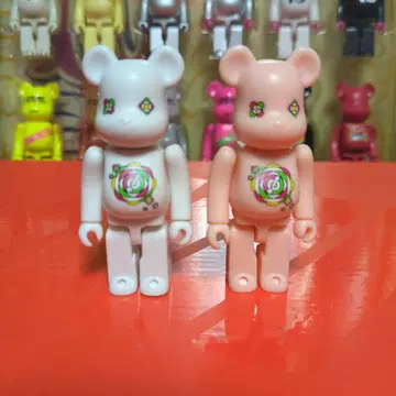 베어브릭 CUE DREAM 2체 세트