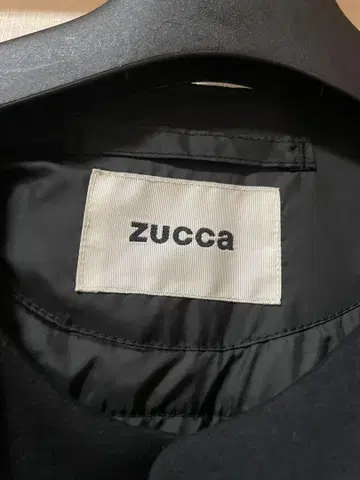 ZUCCA 블랙 롱 코트