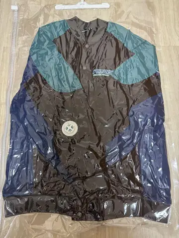 바시티 자켓