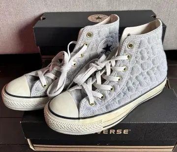 컨버스 올스타 하이컷 스니커즈 24.0 퀼팅 별 모양