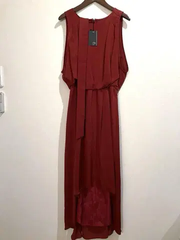 새상품 Aga 슬리브리스 롱 원피스 택 포함