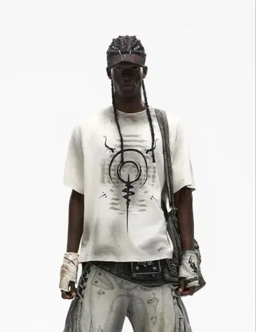 PERSONSOUL T셔츠 데미지 가공