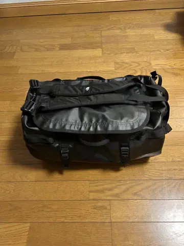 The North Face 블랙 더플백