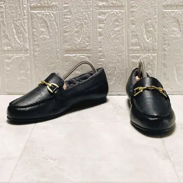 그린 라벨 릴랙싱 퍼 웜 비트 모카신 신발 23cm