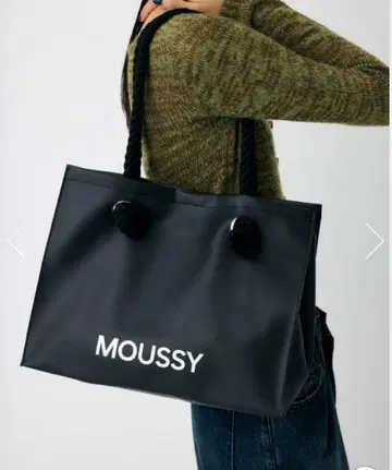 [ 최신 품번 ] MOUSSY SOUVENIR 인조 가죽 백