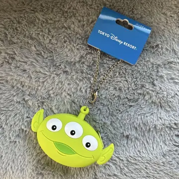 새상품 디즈니 리조트 리틀 그린맨 케이스 포함 백참