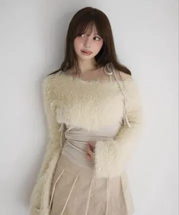 Aniya fluffy knit set beige andmary
