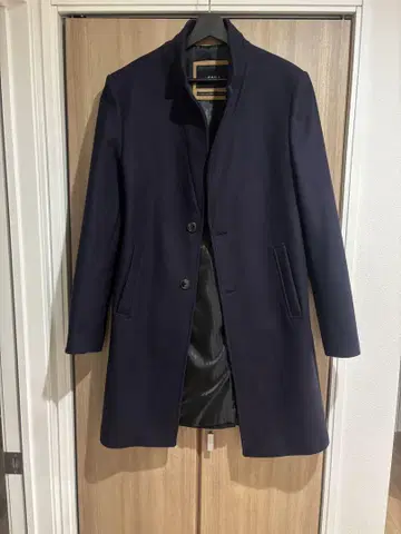 ZARA 네이비 체스터 코트