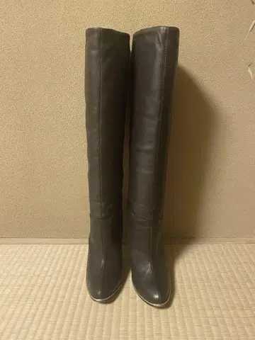 띠어리 다크 브라운 롱 부츠 37 새상품급