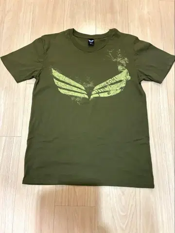 B'z HINOTORI 투어 T셔츠 M 사이즈 올리브 그린