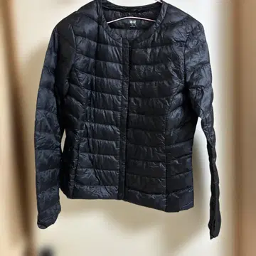 UNIQLO 블랙 다운 자켓 S 사이즈 이너 업무