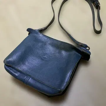 IL BISONTE 다크 그린 숄더백