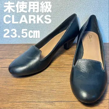 [ 미사용급 ] Clarks 레어 디자인 가죽 펌프스 23.5cm