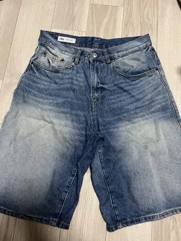 데님 숏팬츠 페이드 가공