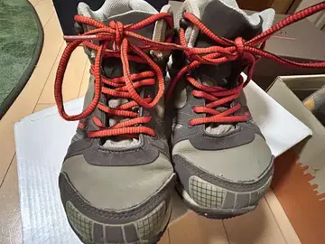 어린이용 등산화 merrell