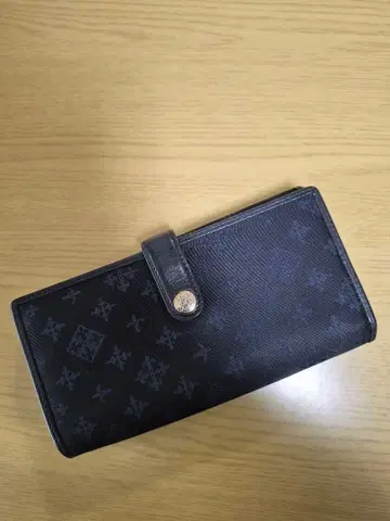 러셋 네이비 장지갑