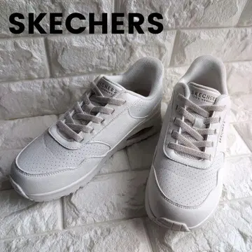 새상품급 SKECHERS 스케쳐스 슬립인즈 23.0cm 화이트