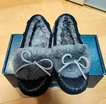 EMU 에뮤 모카신 스웨이드 신발