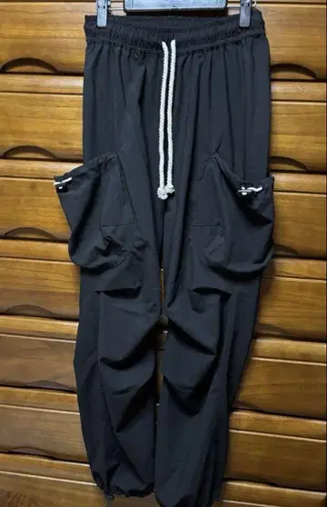 새상품급 기블리 컬렉션 BOYS 라이크 팬츠