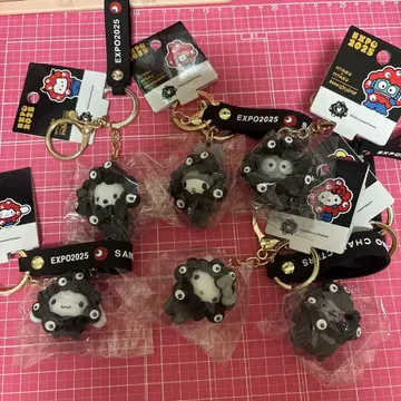 만박 한정판 산리오 블랙 미야쿠미야쿠  키링 쿠로미 외 6종 세트