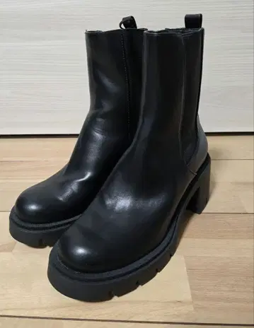 [새상품] ZARA 사이드 고어 숏부츠