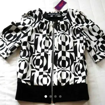 마리콴트 MARY QUANT LONDON 노카라 자켓