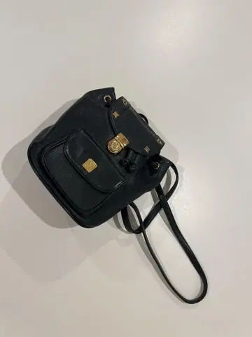 MCM 빈티지 가죽 블랙 미니 백팩