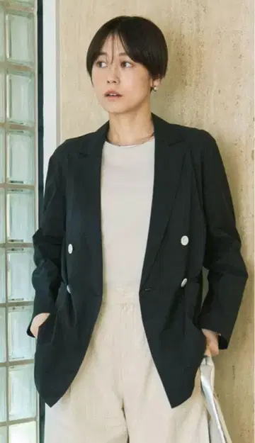 새상품급 온워드 블랙 시어 자켓