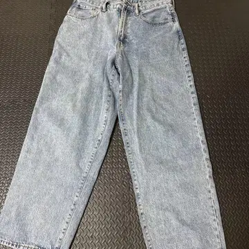 GAP 라이트 블루 데님 팬츠 29/30